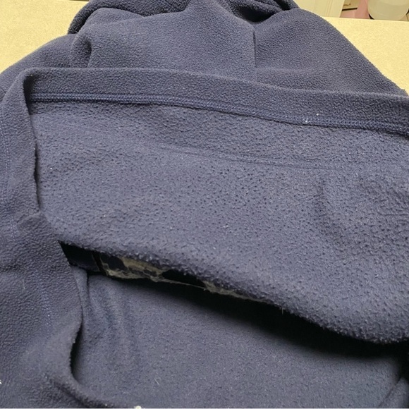 Disney Pooh Fleece Hoodie Pullover Sweater Size Medium - Picture 7 of 13